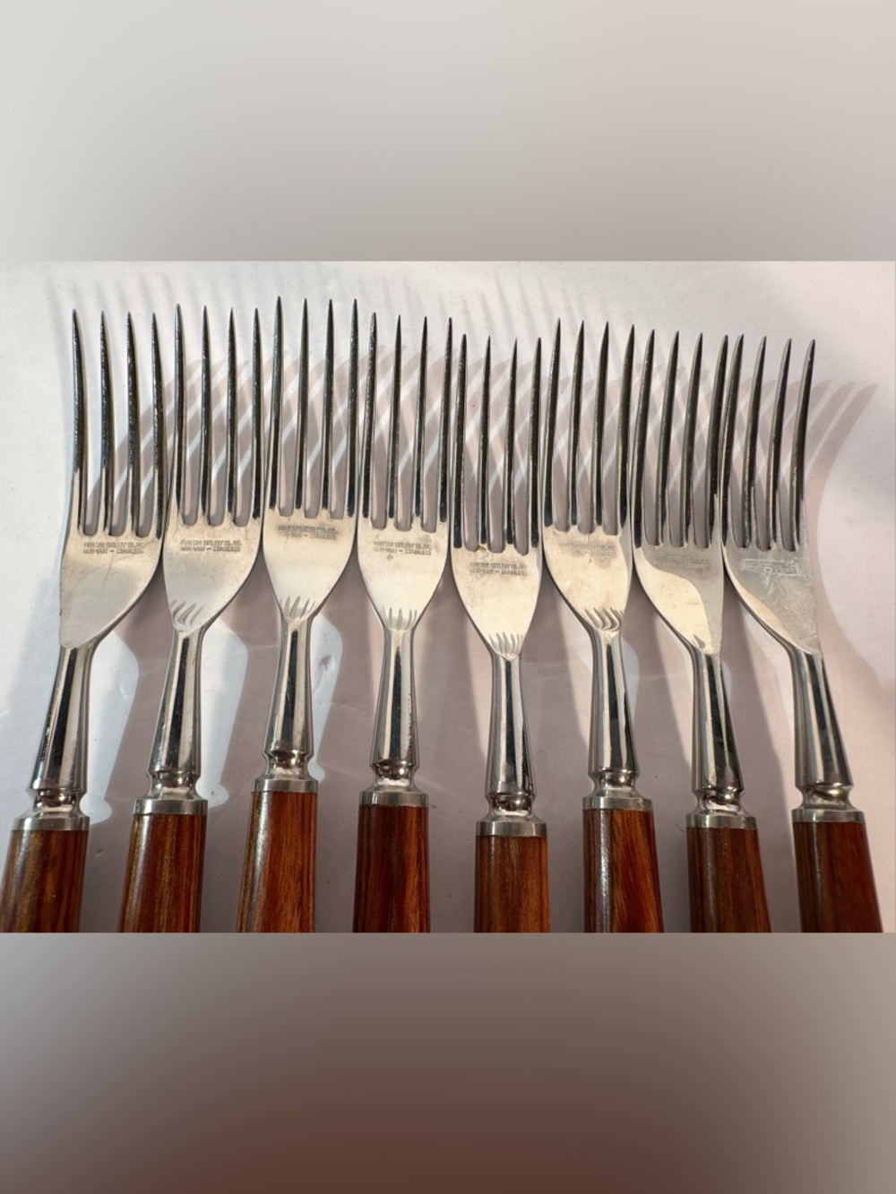 Vtg Robeson Cutlery Germany Stainless Dinner Forks Flatware Faux Wood Handle 8 - Picture 7 of 11